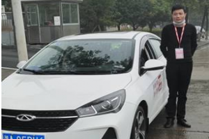 萬順叫車制定五項(xiàng)服務(wù)標(biāo)準(zhǔn)，為乘客提供全方位服務(wù)