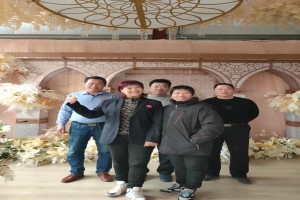 女兒是牽掛，山東大姐跑車進(jìn)京的大理想